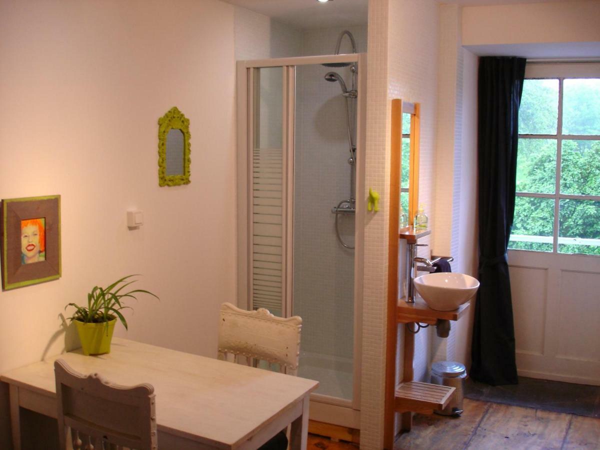 Les Deux Velos Chambres D'Hotes-Table D'Hotes Biert Exterior photo